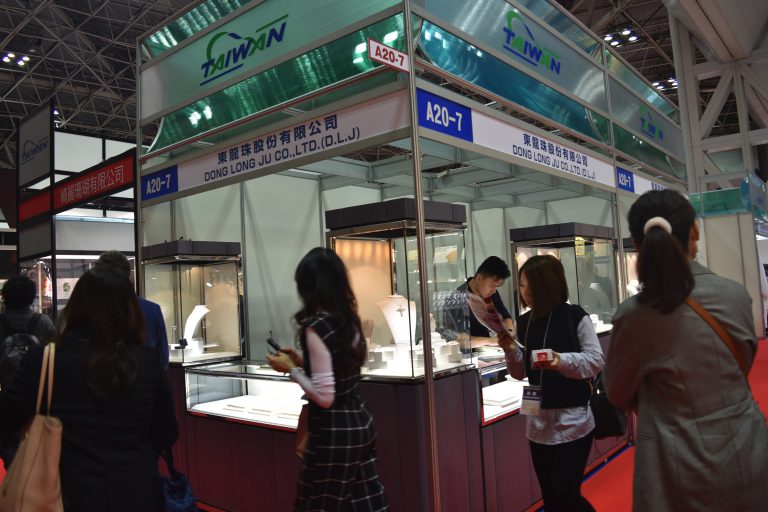 「東龍珠鑽石集團」宝飾展でさらなる日本市場拡大へ