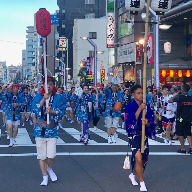高圓寺阿波舞大會　台灣連首度演出熱情四射
