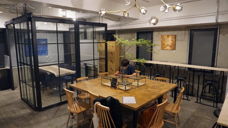 ＯＮＥ　ＷＯＲＫＳ開幕　助新企業跨出第一步