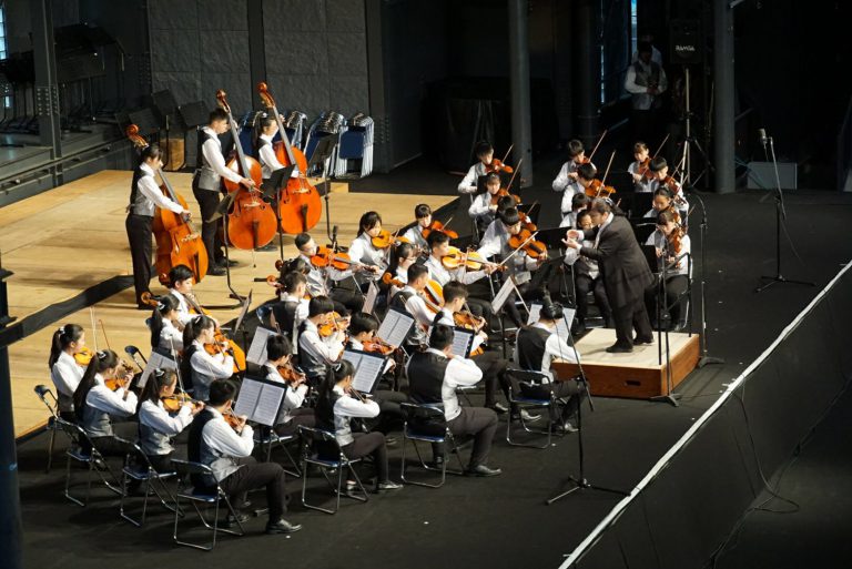 新莊國中弦樂團赴日交流　好聲飄揚河口湖