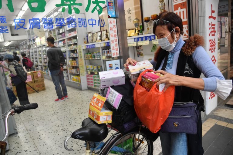 口罩禁出口引爭議 台灣進口貨9成來自中國