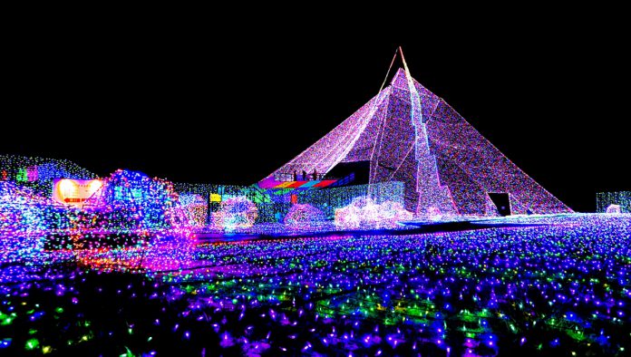 讀賣樂園燈光秀美不勝收