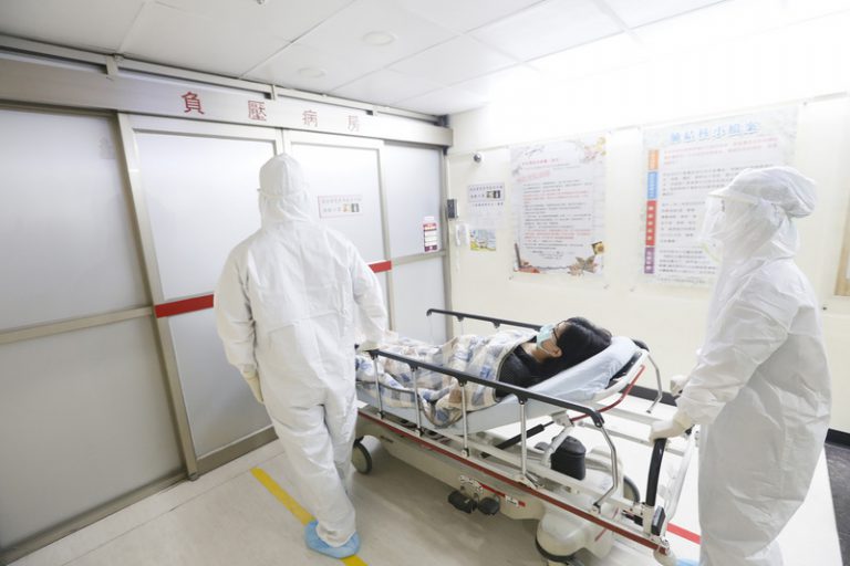 WHO估肺炎潛伏期10天 日本考慮縮短隔離期