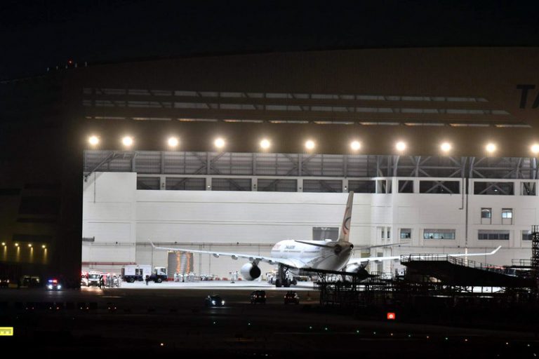 日政府派第4架包機 機上有2名台灣人