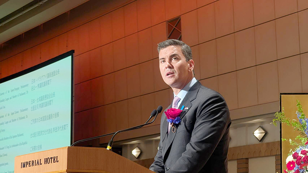 パラグアイの大統領サンティアゴ・ペニャ