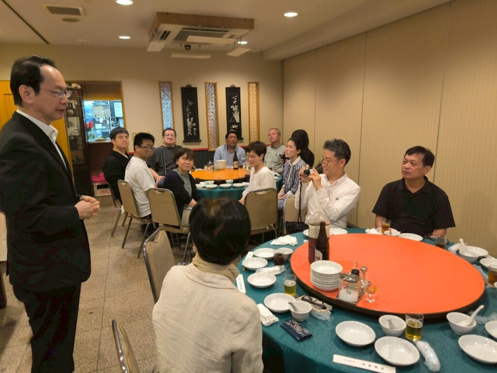 代表處教育組黃冠超組長致詞