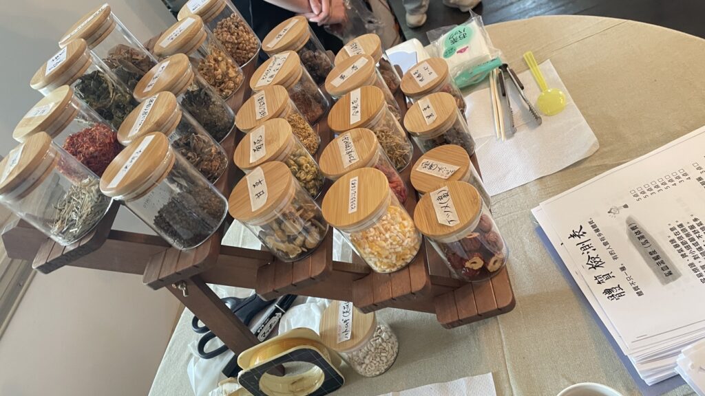 茶文化に秘められた健康の知恵を紹介