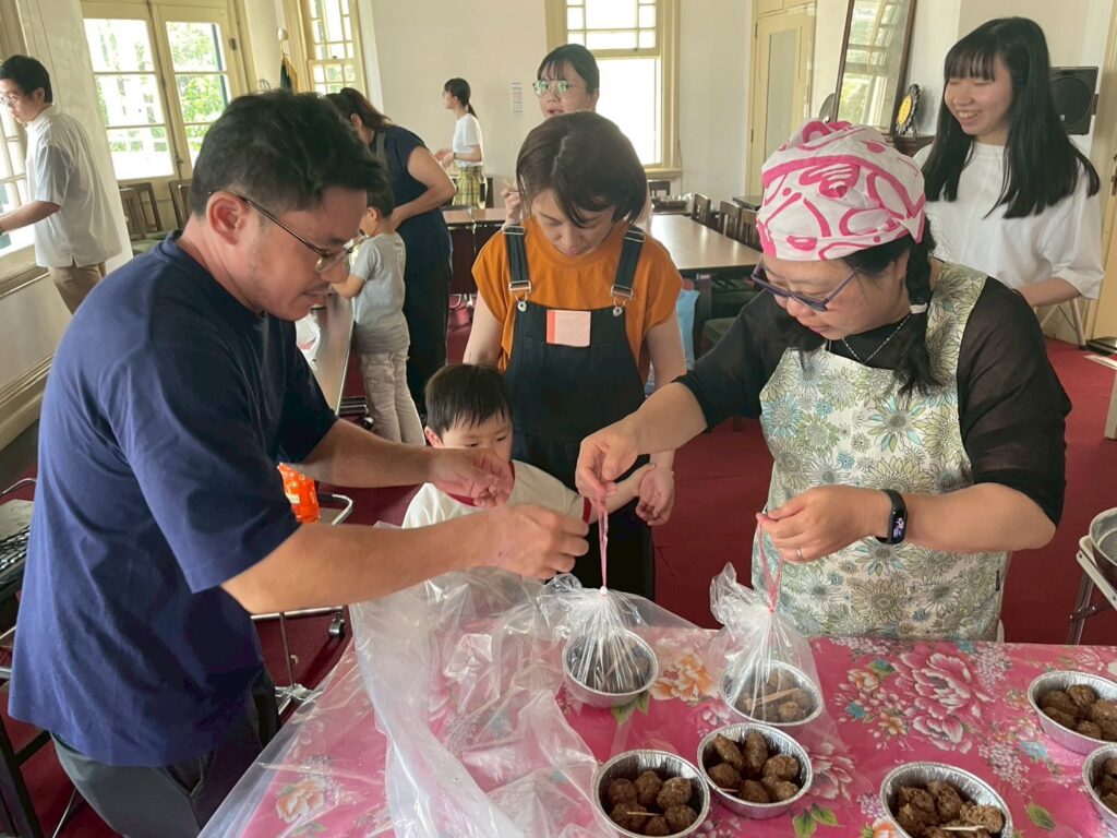 李安琪理事現場示範