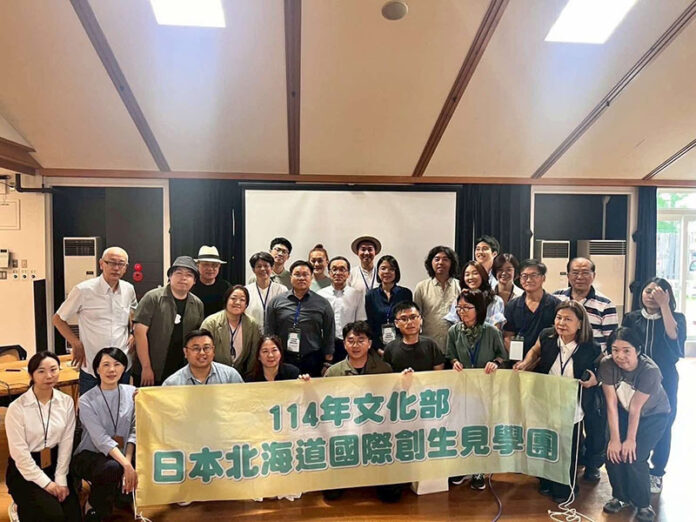 苗栗苑裡鎮長劉育育日前隨文化部「日本北海道國際創生見學團」赴日訪問