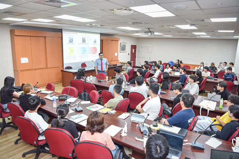 臺師大首推「半導體與AI」暑期課程，吸引熊本大學28名學生參與，共同培育國際半導體人才。(圖\台師大提供)