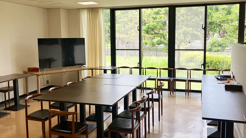 公共空間亦設有交誼廳（餐廳）等設施