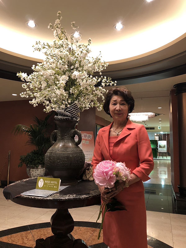 位於横浜中華街的台灣餐廳「富筵(フエン)」老闆施梨鵬面對新聞心態平和