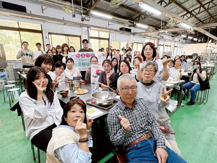 東海大學實作課程大合照 東海大學實作課程大合照