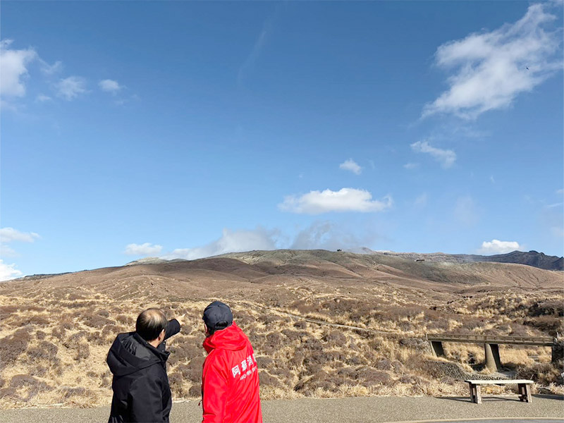 駐福岡辦事處長陳銘俊趕赴現場聴取說明