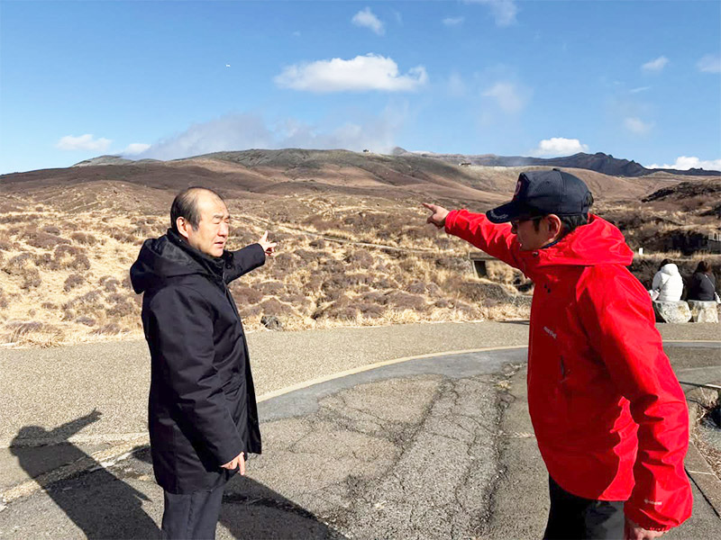 駐福岡辦事處長陳銘俊趕赴現場聴取說明