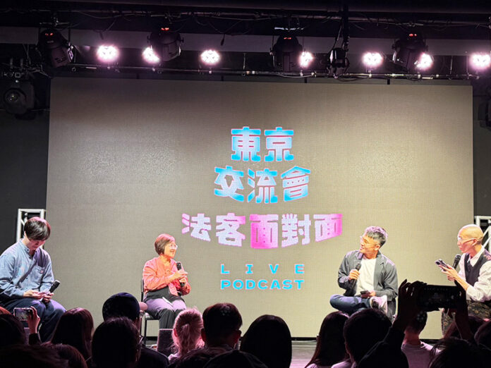 僑委會徐佳菁（左2）委員長和法客面對面的對談