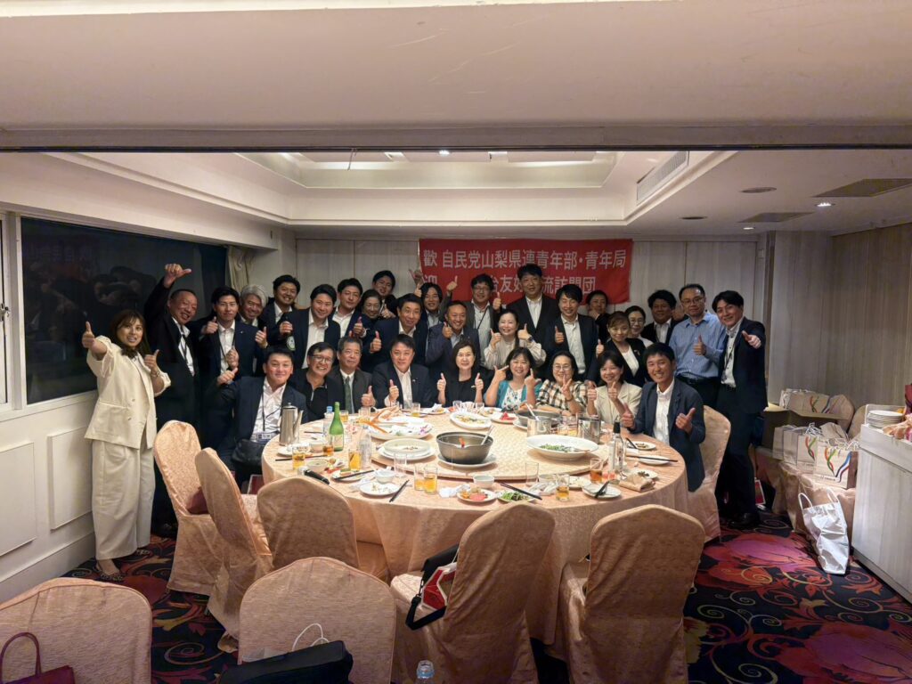張淑玲總領事、鄭憶萍副部長、台湾的企業家たちとの晩餐会