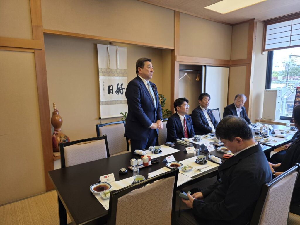 古賀之士參議員致詞
