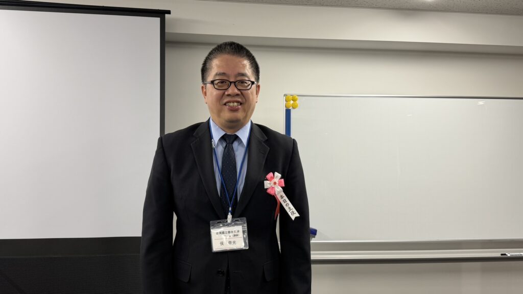 侯帝光校長