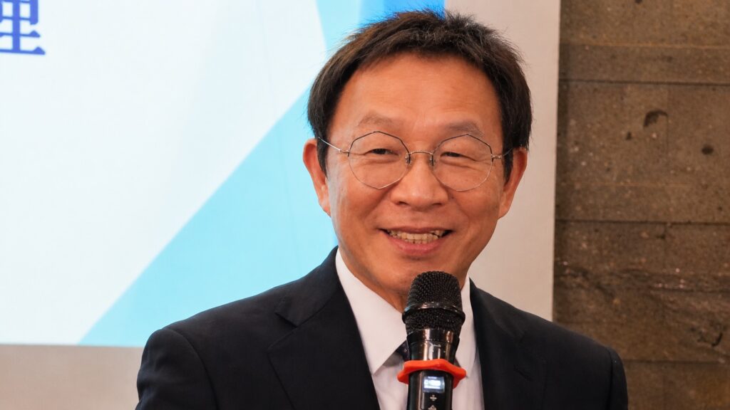黃正忠董事總經理