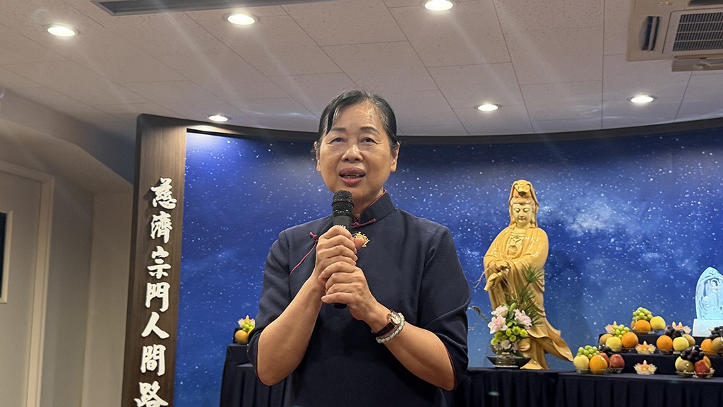 許麗香執行長